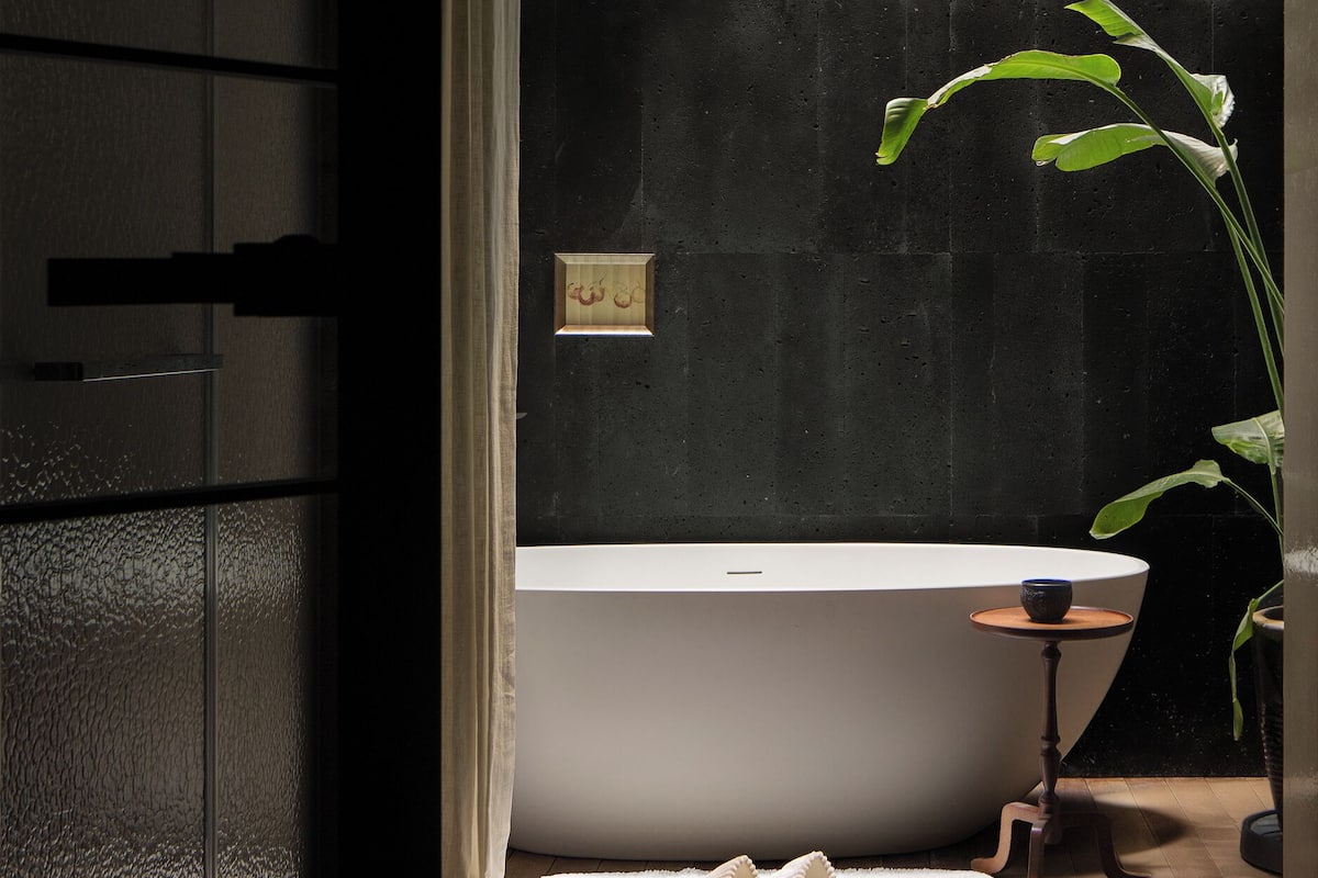 Breath · Tatami View Bathtub King Room | Free minibar, blackout drapes, soundproofing, iron/ironing board