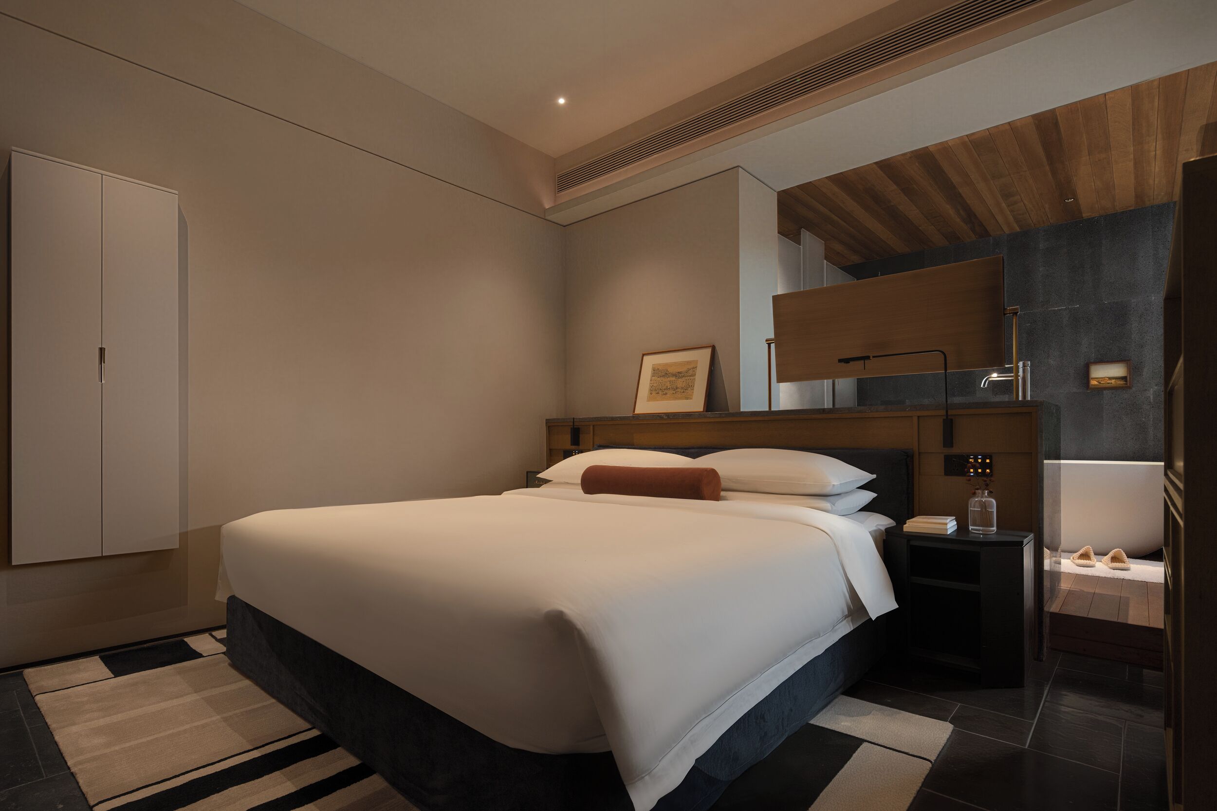 Luxury Double Room Single Use, 1 King Bed, Housekeeping, Courtyard View | Blackout drapes, soundproofing, iron/ironing board, free WiFi