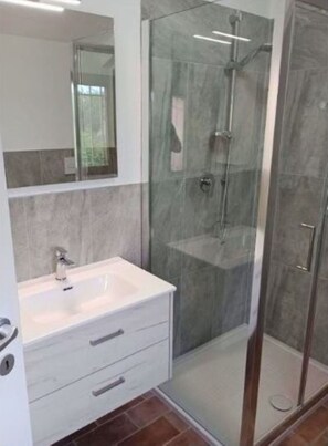 Dusche, Haartrockner
