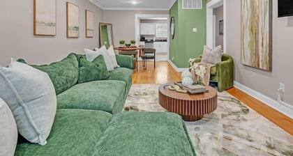 Olive Midtown Retreat Walkable, Stylish & Central