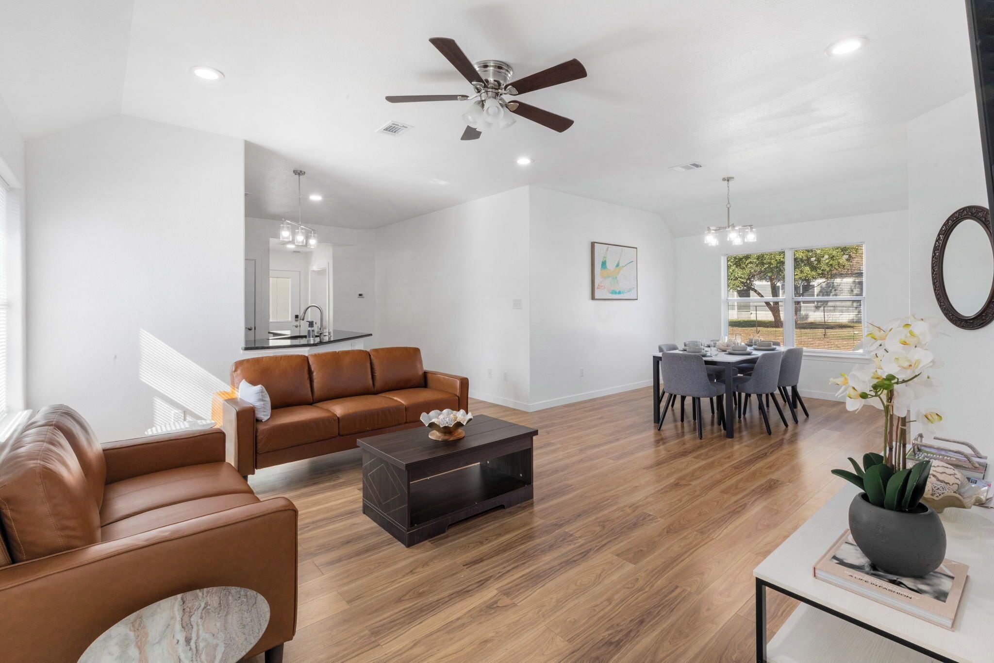 スマートテレビ、書庫