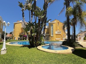 Pool - Penthouse in Marina Azul for 4 people, 100 meters from the sea. (Dénia)