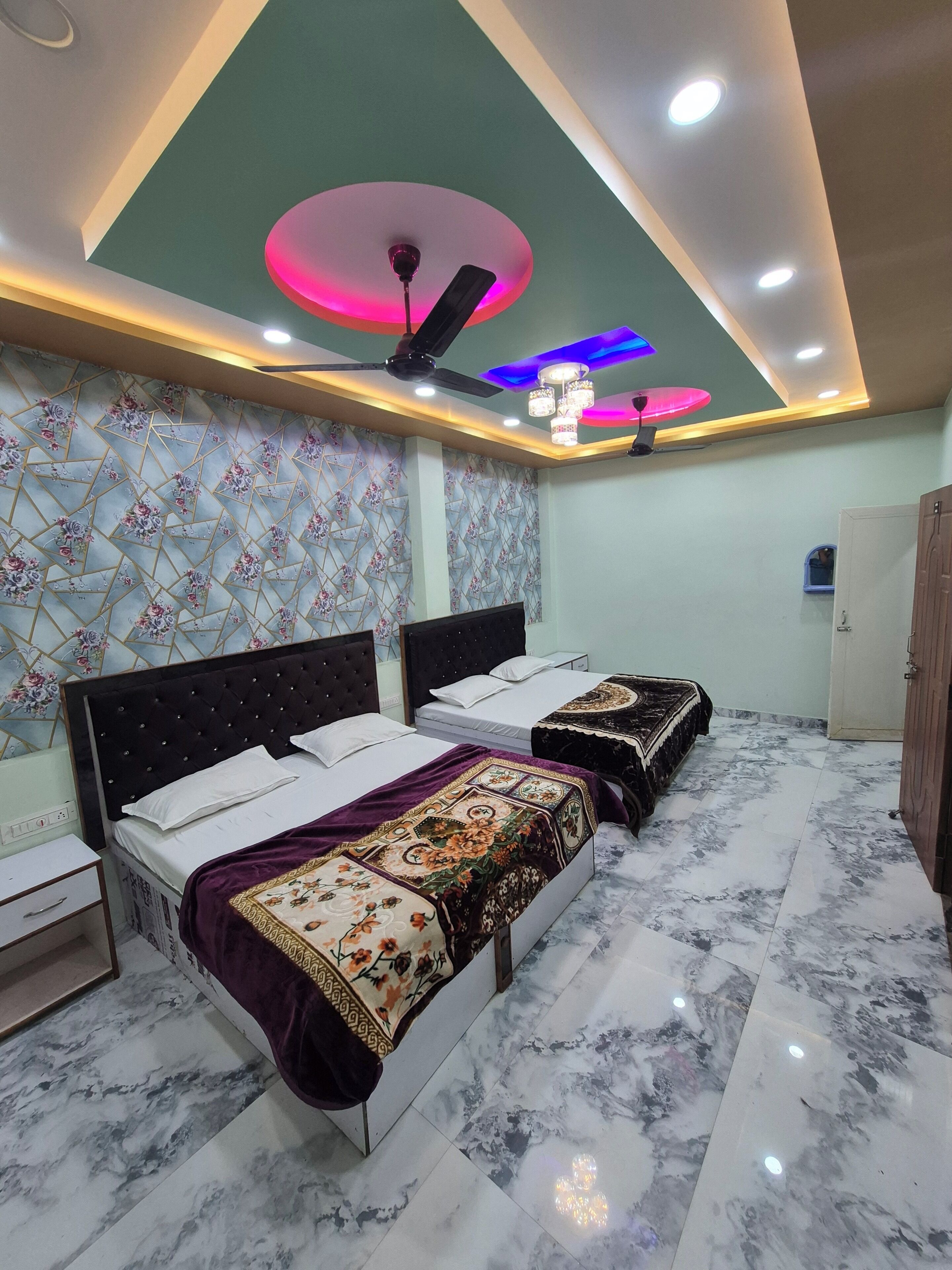 Family Room | Free WiFi, bed sheets