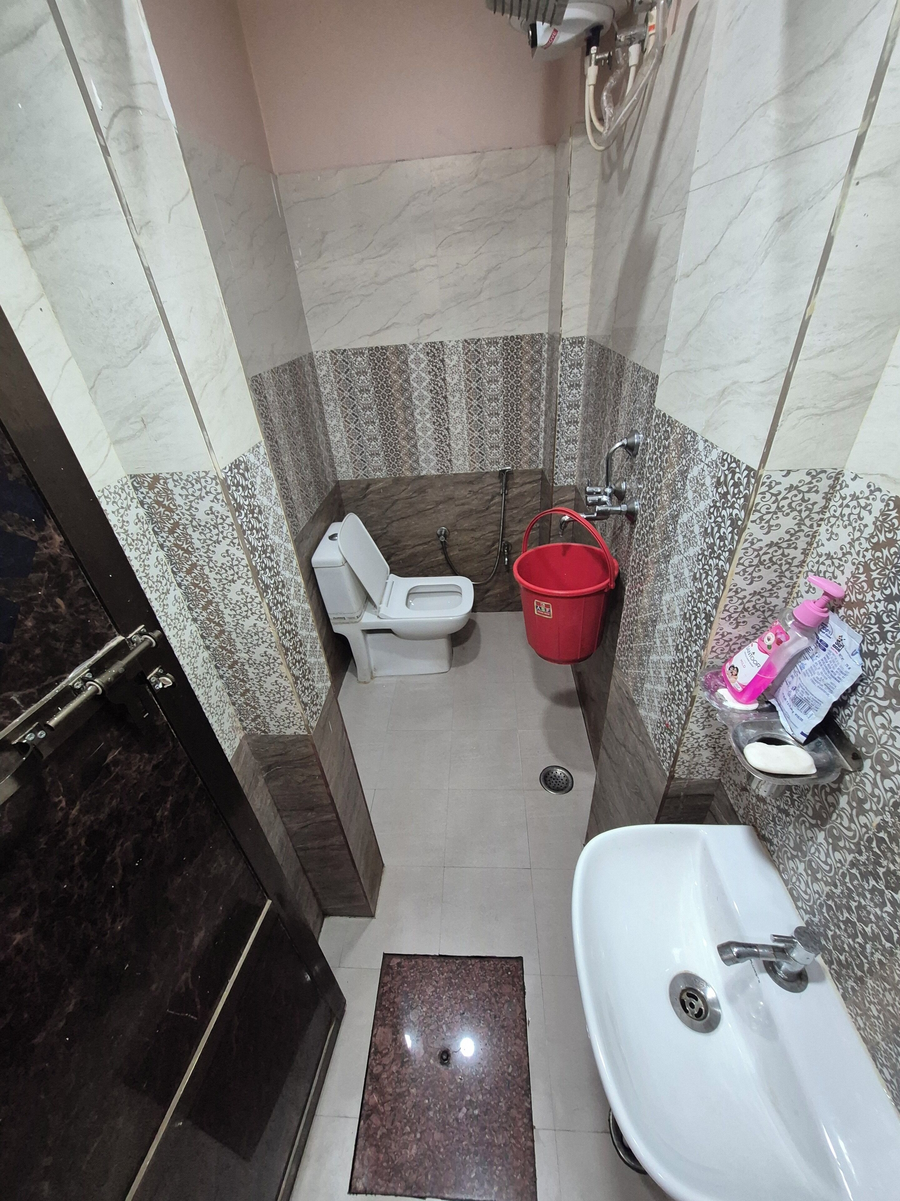 Deluxe Room | Bathroom