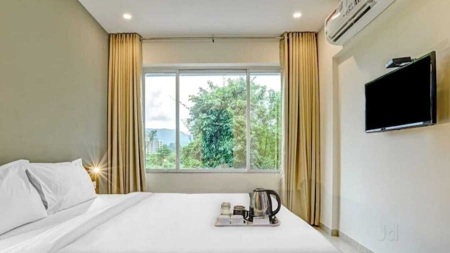 THE MOON HOTEL PANVEL