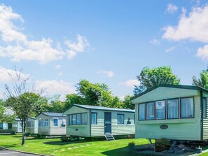 Exterior - Coastal 3 The Saltern Holiday Park - UKC8202 (Tenby)