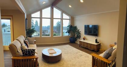 Scenic Stay with Game Room Near Olympic National Park & Downtown Port Angeles