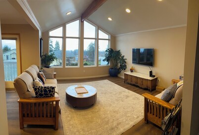 Scenic Stay with Game Room Near Olympic National Park & Downtown Port Angeles
