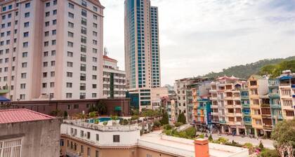 Alex Halong Hotel & Hostel