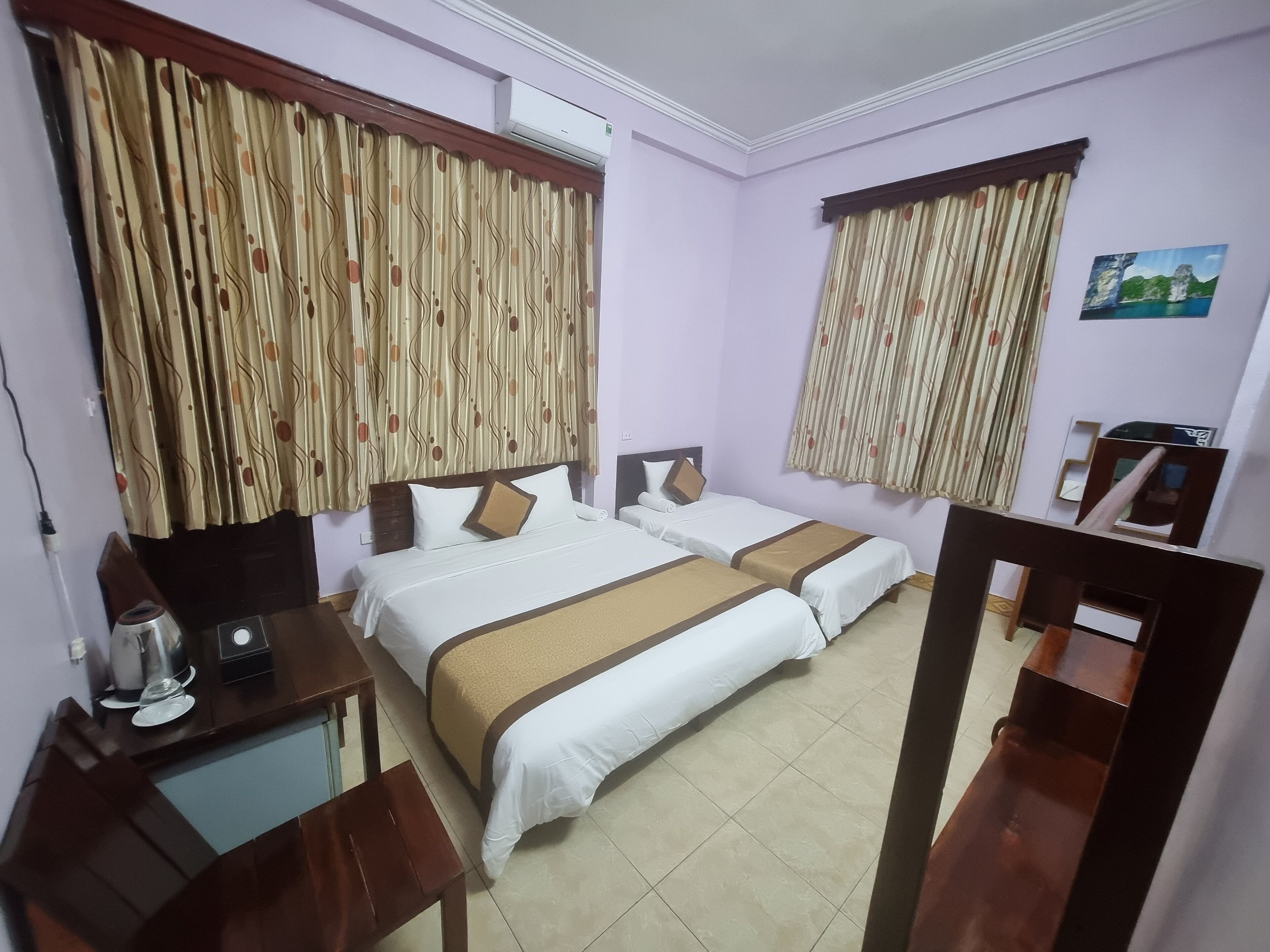 Deluxe Quadruple Room, City View