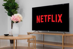 Interior - Scandi Calm - Sleek 1BD Duplex near Everything (Pimpama)