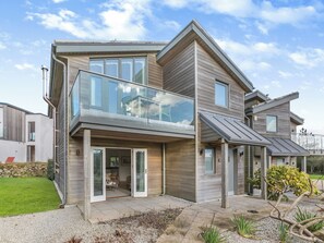 Exterior | Lodge 53 Una - St Ives Resort, Carbis Bay, near St Ives - 3 bedroom accommodation in Carbis Bay, near St Ives (Carbis Bay, near St Ives)