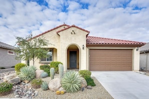 Exterior - Outdoor Oasis & Amenity Access: Buckeye Retreat (Buckeye)