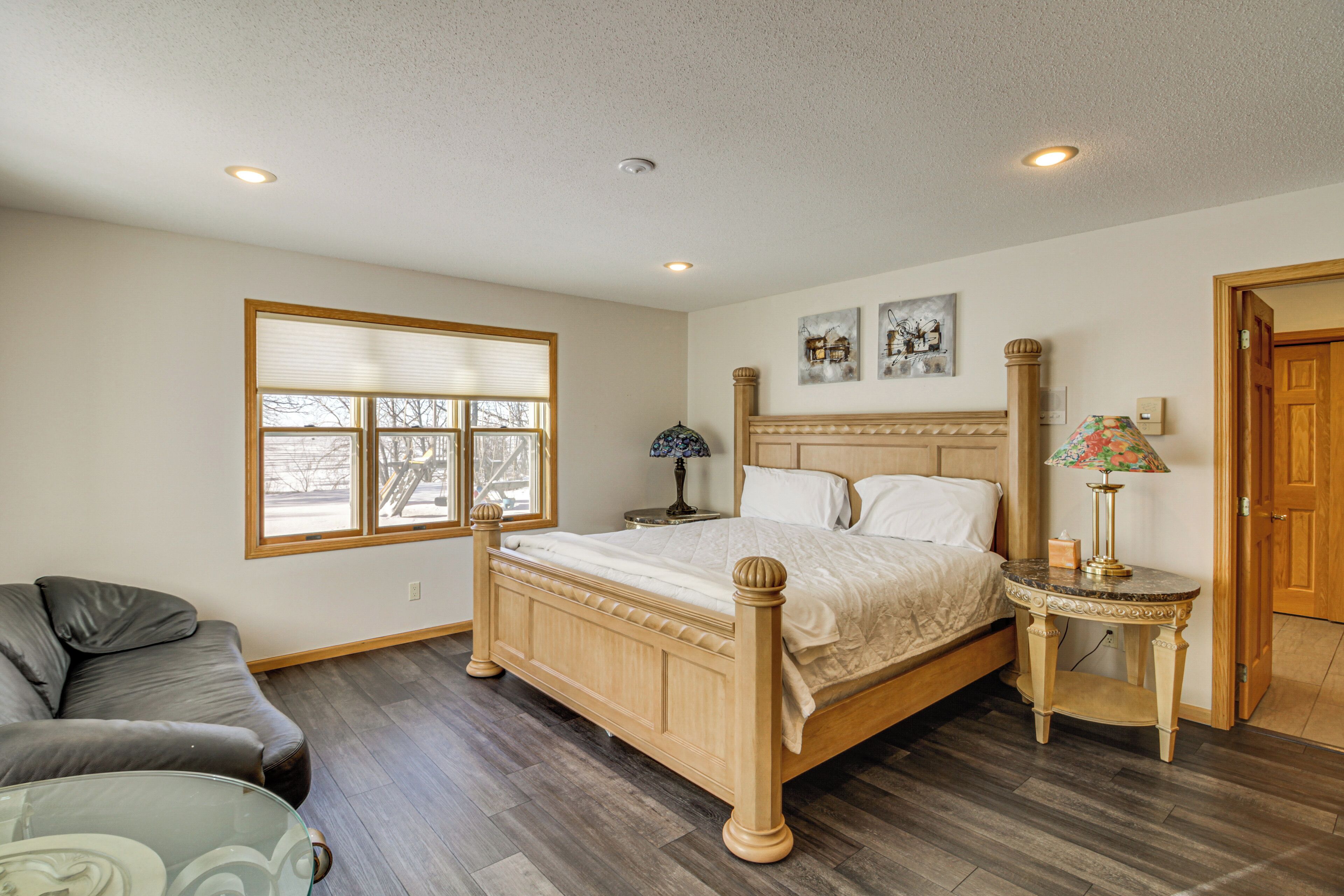 5 chambres, fer et planche à repasser, accès Internet, draps fournis