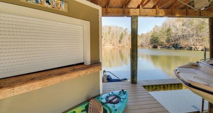 Private Hot Tub! Getaway on Smith Mountain Lake