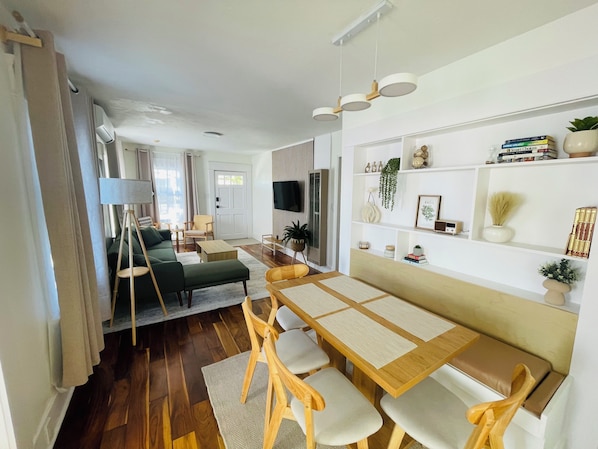 Dining - The North Park Stay in San Diego~ (San Diego)