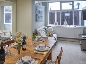 Interior - 3 bedroom accommodation in Sheringham (Sheringham)