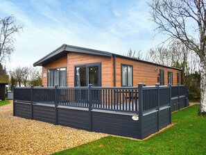 Exterior - 2 bedroom accommodation in Lyme Regis (Lyme Regis)