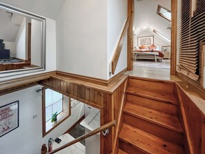 Interior - 2 bedroom accommodation in Muthill (Muthill)