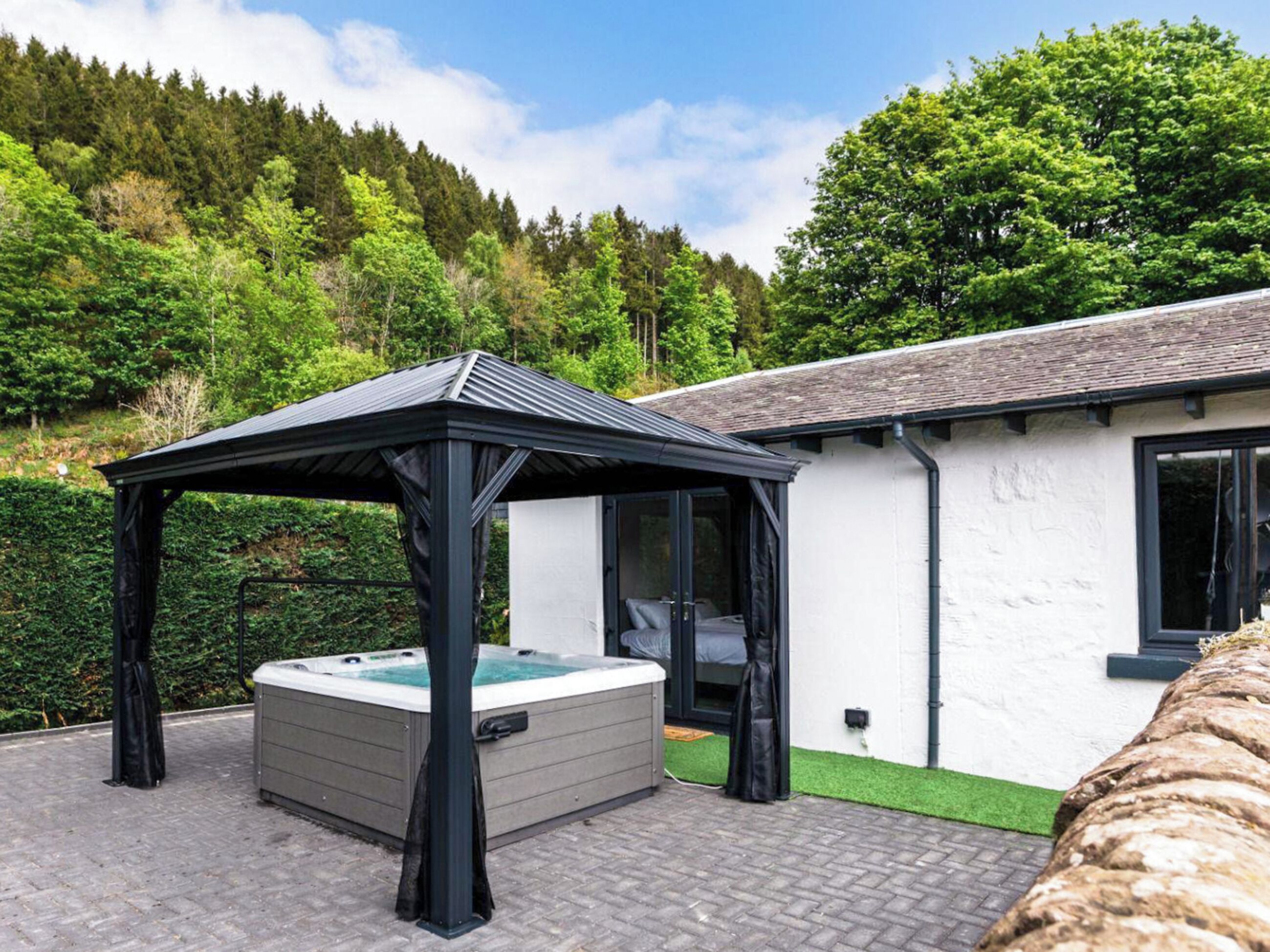 Outdoor spabad