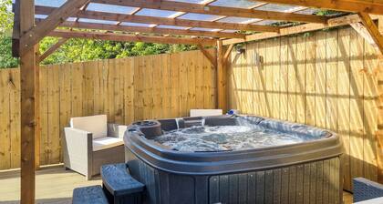 2 bedroom accommodation in Little Weighton, near Beverley