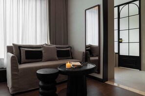 Senior-Doppelzimmer, Stadtblick | Wohnbereich