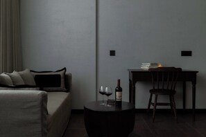 Luxury Twin Room, City View | Living area - Chengdu Yunduo Bieyuan Hotel (Chengdu)