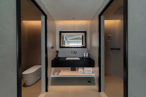 Signature-Doppelzimmer, Parkblick | Badezimmer