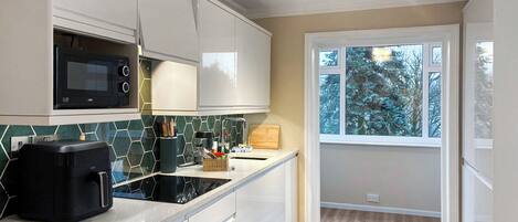 GeschirrspĂŒler, Hochstuhl