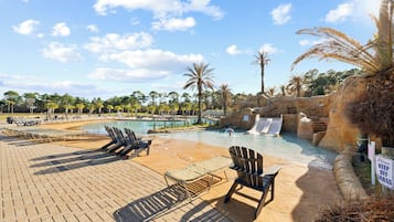 Kolam renang tertutup, kolam renang terbuka