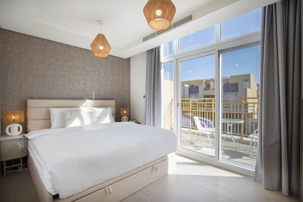 Fer et planche à repasser, Wi-Fi gratuit, draps fournis