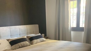 3 bedrooms, iron/ironing board, WiFi, bed sheets - Casa Pippa - Altea, Costa Blanca (Altea)