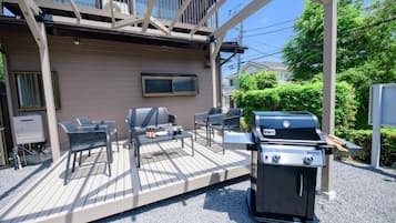 Family House, Garden View | Property grounds