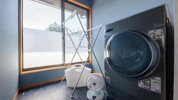 Casa família, vista para o jardim | Parte interna