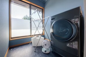 Familie huis, uitzicht op tuin | Interieur