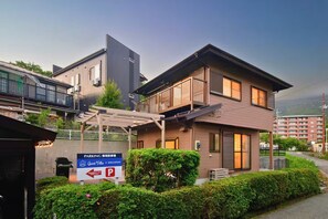 家庭獨棟房屋, 花園景觀 | 外觀