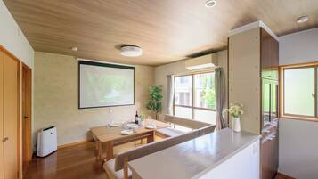 Family House, Garden View | Living area | Toys
