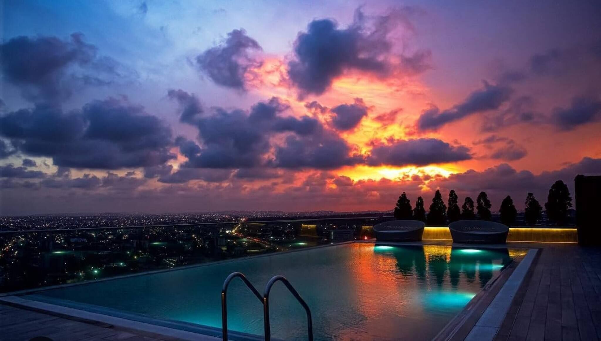 Apartment, 3 Bedrooms, Accessible, Smoking | Pool | Outdoor pool