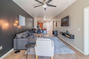 Fernseher, Arbeitsbereiche