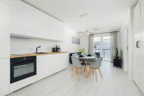 Fridge, oven, stovetop, dishwasher - Stylish Apartment with Balcony | Parking | Close to the Port (Kołobrzeg)
