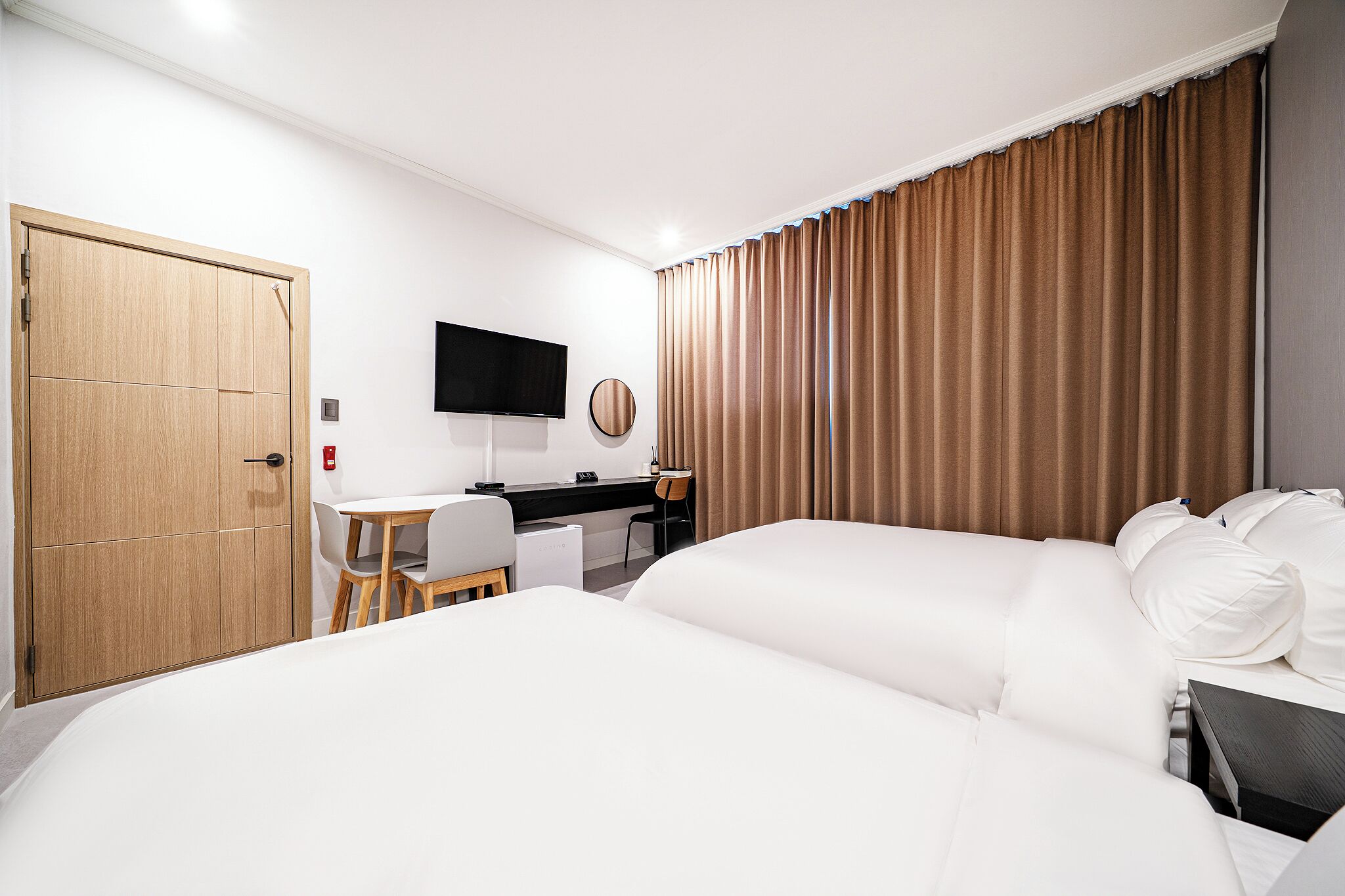 مكتب وواي فاي مجانًا