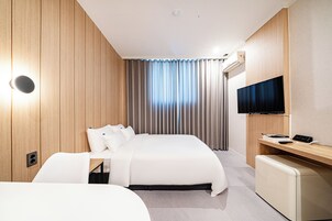 Habitación Deluxe doble | Escritorio y wifi gratis