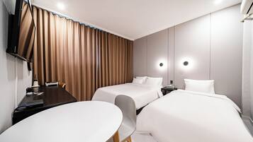 Tomannsrom – deluxe | Skrivebord og wi-fi (inkludert)