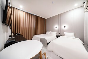 Deluxe Twin Room | Desk, free WiFi - RESTIA STAY GANGNEUNG STATION (Gangneung)