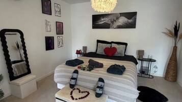 Wifi gratis y ropa de cama