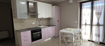 Modern studio apartment: comfort and tranquility at "two steps" from Turin.