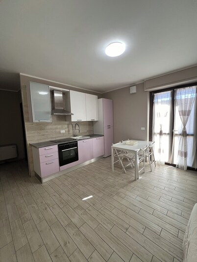 Modern studio apartment: comfort and tranquility at "two steps" from Turin.