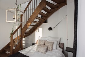 2 bedrooms, in-room safe, desk, iron/ironing board - Loft Barnim - duplex with Historic Fire Tower and roof terrace! - near the lake (Szczecinek)