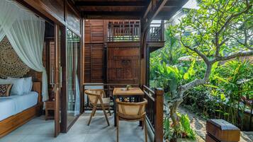 Superior Double Room, Lanai, Pool View | Outdoor dining