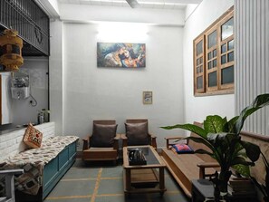 Interior - Spacious 8-bedroom house in lovely Varanasi with AC and modern Amenities (Varanasi)